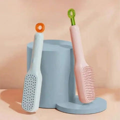 Self-cleaning Retractable Hairbrush